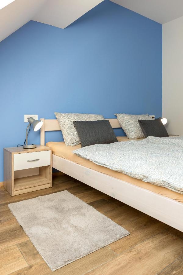 Apartmaji Rupnik 班斯卡比斯特里察 外观 照片